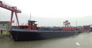 江苏江北船业设计的2艘多用途（LNG+柴油）双燃料动力船