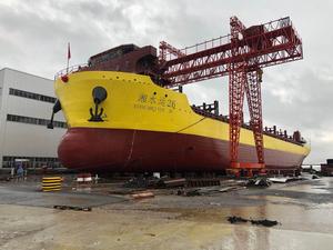湖南LNG新能源集装箱船